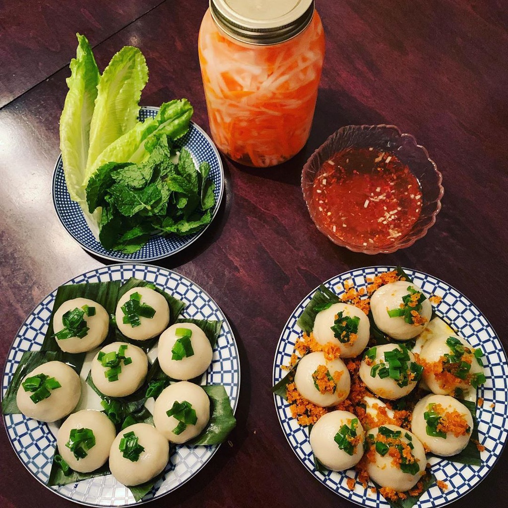 Loat mon an ngon khong the bo qua khi den Hue hinh anh 6 benji_lafoncake_68672130_492701448196028_6706810609153883100_n.jpg