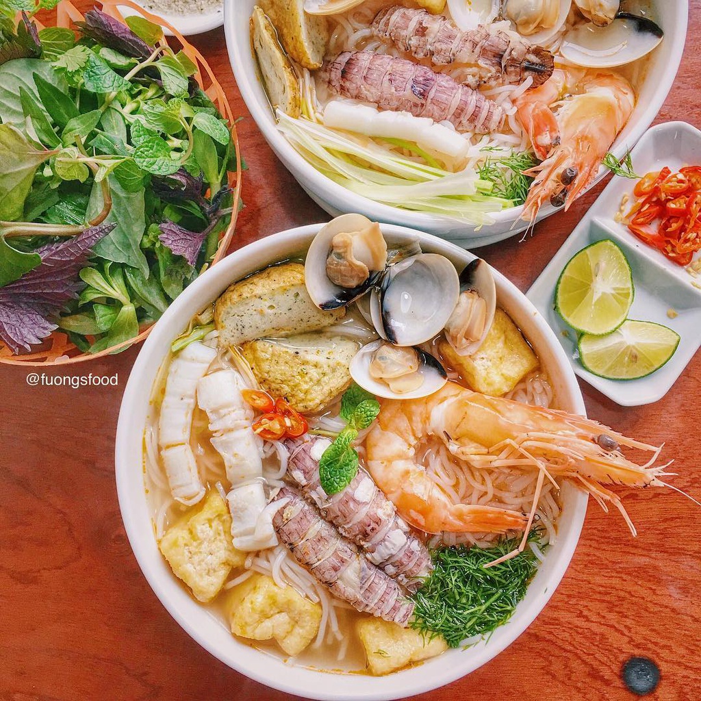 7 mon ngon khong the bo lo khi du lich Ha Long hinh anh 3 bunb.jpg