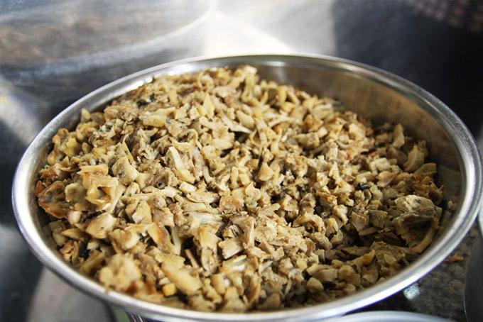 7_20191001132509 voh.com.vn-cach-nau-chao-trai-ngon-anh-6