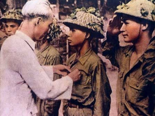 kechuyenbachotonghop20mauchuyenhayvaynghianhatvebac2_20190606221433 ke-chuyen-bac-ho-tong-hop-20-mau-chuyen-hay-va-y-nghia-nhat-ve-bac-2-voh