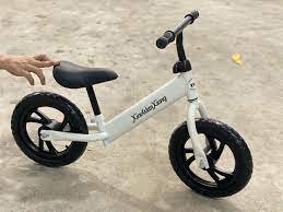 Cách Giữ Thăng Bằng Khi Tập Xe Máy