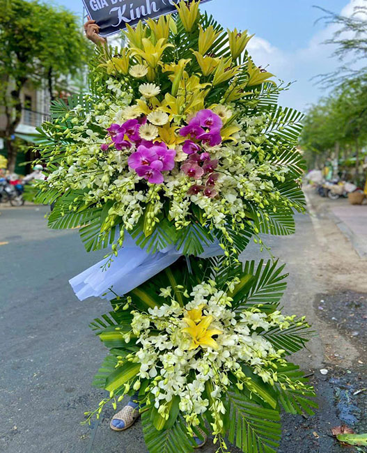 VÒNG HOA NHÀ TANG LỄ 198 